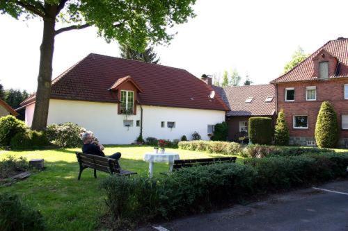 Hotel Haus im Grünen Lippstadt Exterior foto