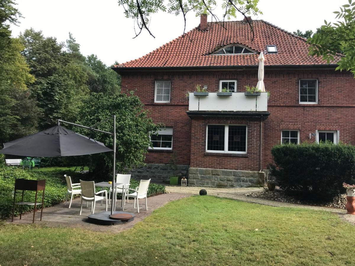 Hotel Haus im Grünen Lippstadt Exterior foto